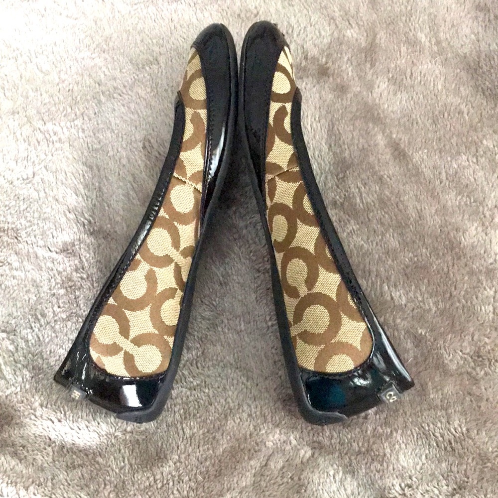 Coach Flats